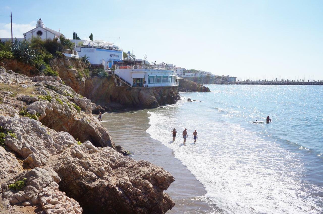 Matilda Home On The Beach 시체스 외부 사진